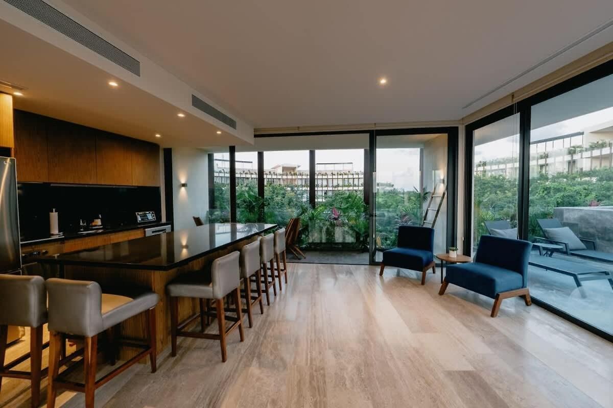 Luxury Jungle View Unit - 2br With Private Pool & Spacious Balcony