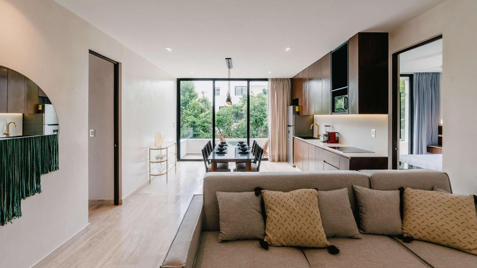Apartment Luxury Penthouse Private Rooftop Pool Concierge *