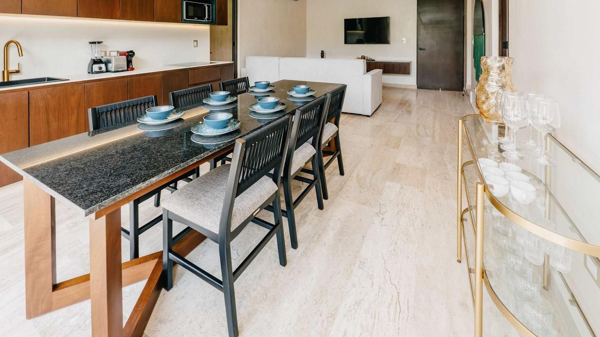 Luxury Penthouse Private Rooftop Pool Concierge