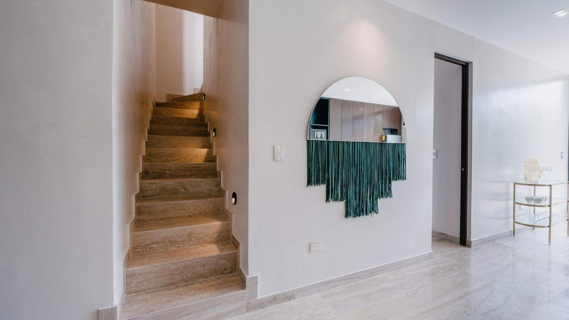 Apartment Luxury Penthouse Private Rooftop Pool Concierge