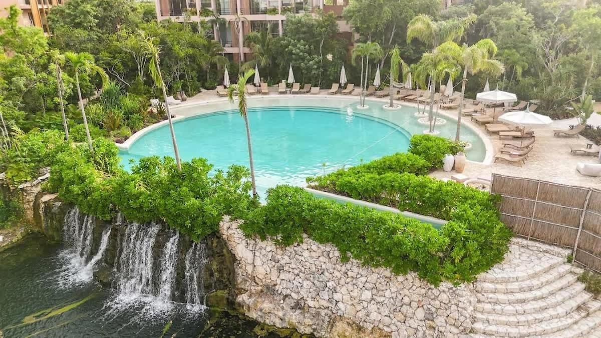 Apartment Aflora Townhouse Style - 3br Garden With Private Pool & Huge Common Pool Tulum