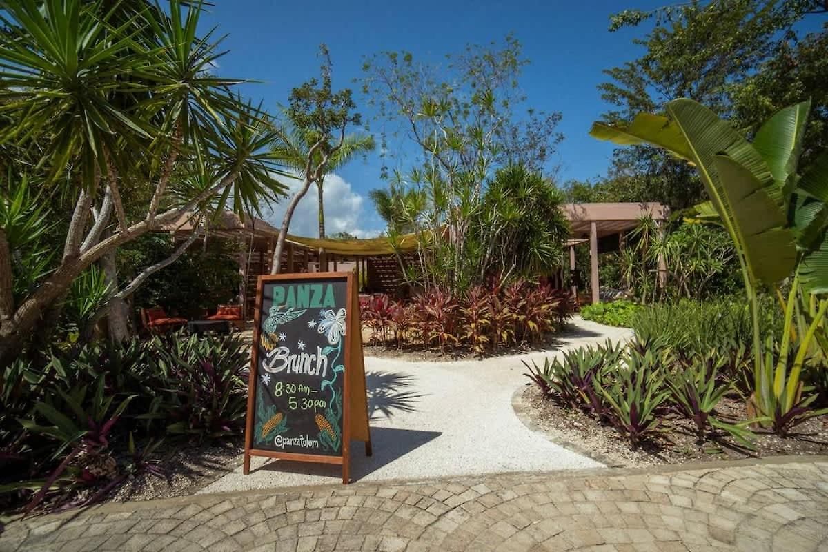 Aflora Townhouse Style - 3br Garden With Private Pool & Huge Common Pool