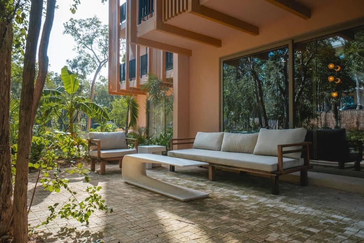 Aflora Townhouse Style - 3br Garden With Private Pool & Huge Common Pool Apartment *