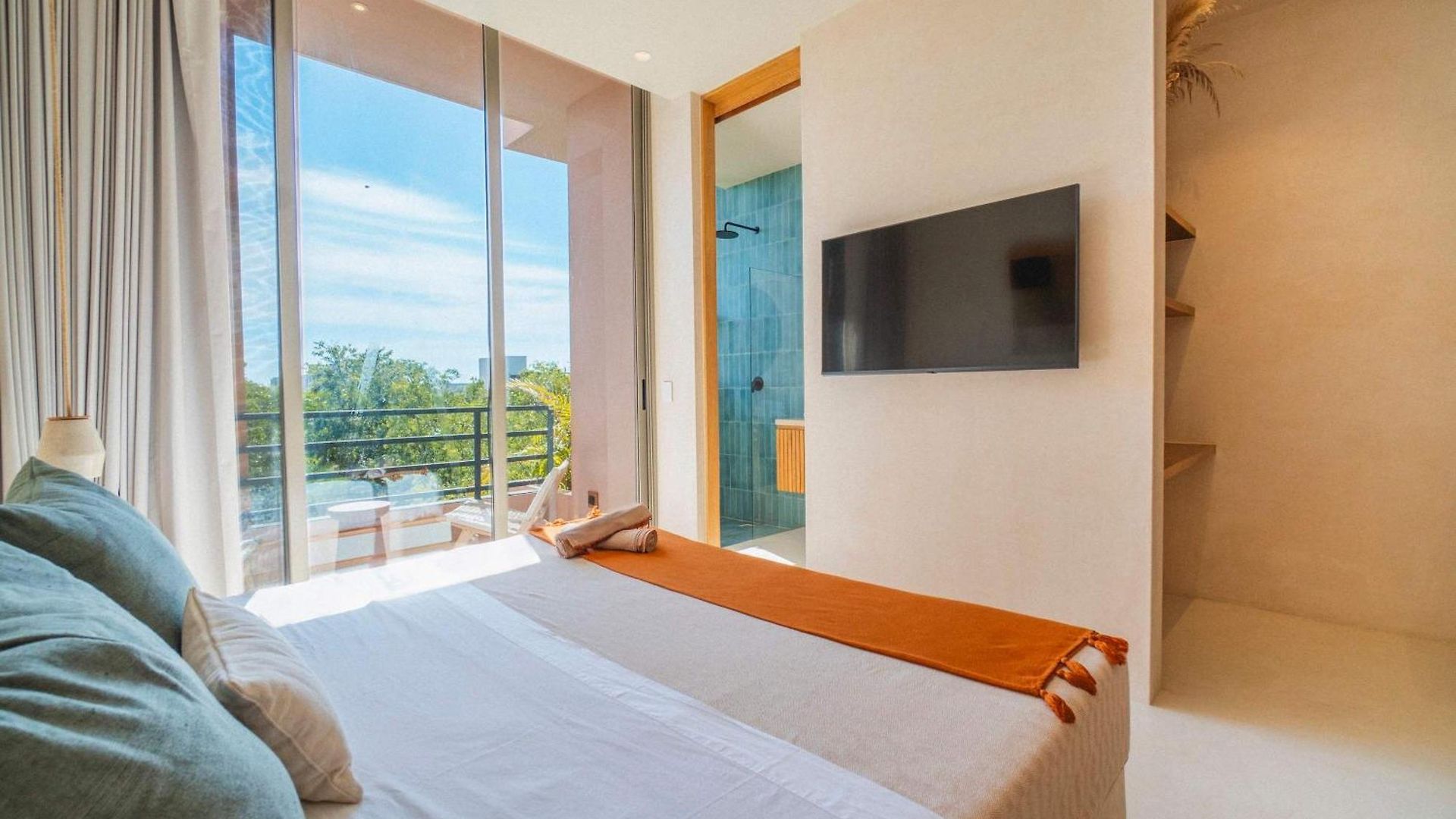 Chic Aldea Zama With Pool & Parking