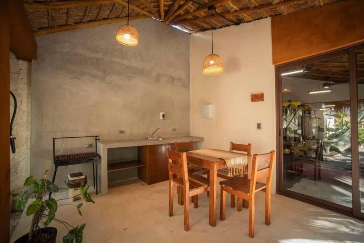 Getaway - 1br With 2 Queen Beds Pool Office Area & Gym *