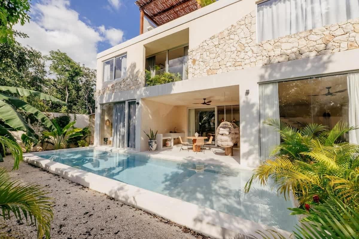 Selva - 4br Jungle Retreat With Pool & Rooftop Holiday home