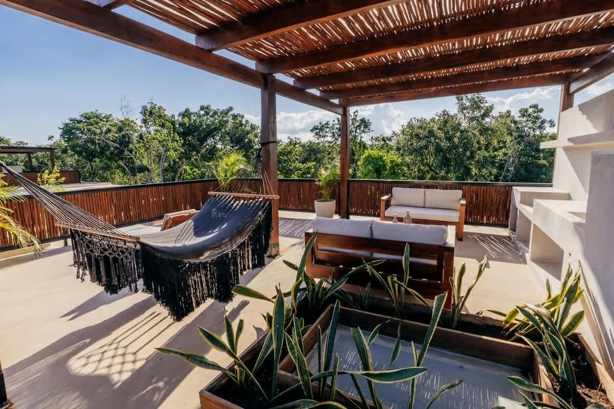 Selva - 4br Jungle Retreat With Pool & Rooftop Holiday home *