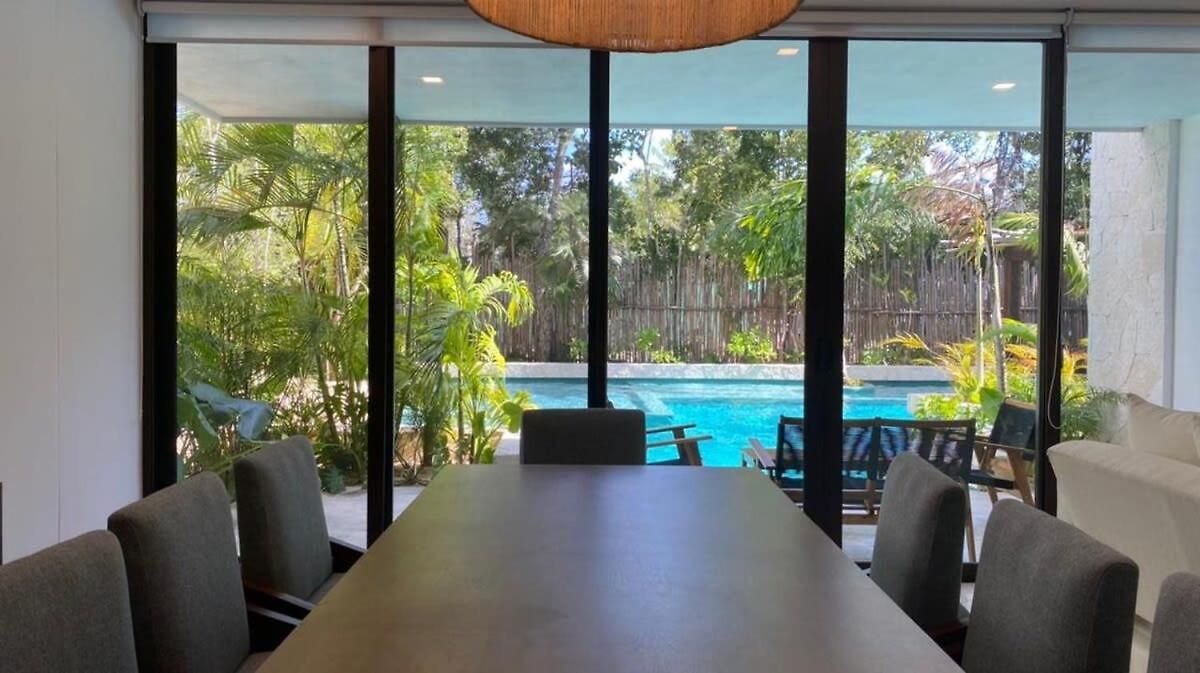 Relaxing 2br Omara With Direct Pool Access *