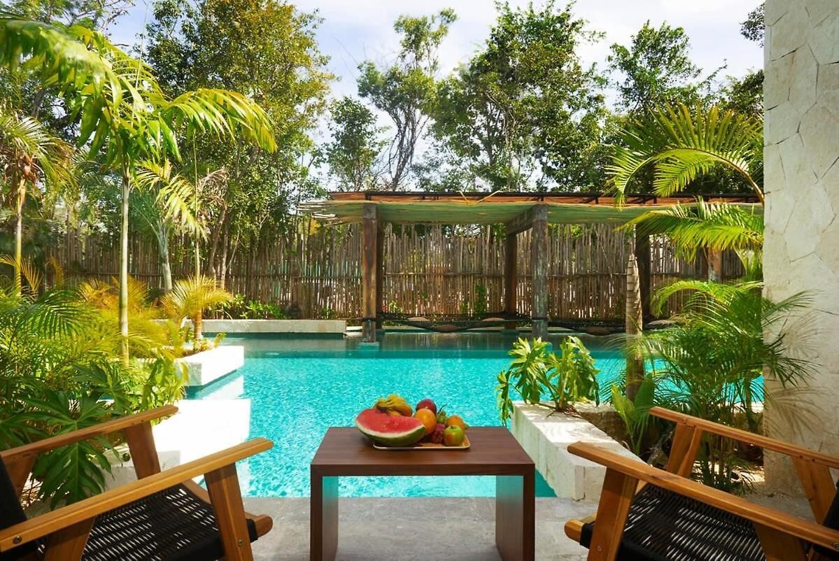 Holiday home Relaxing 2br Omara With Direct Pool Access *
