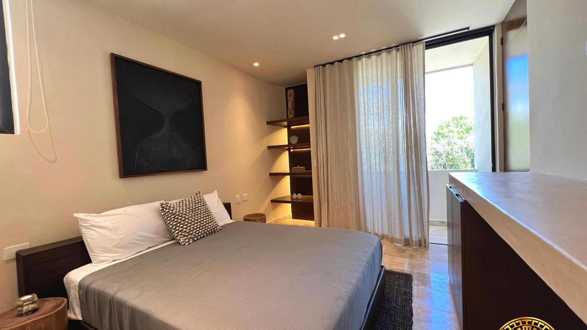 Peregrina 302c 1-bedroom Luxury *