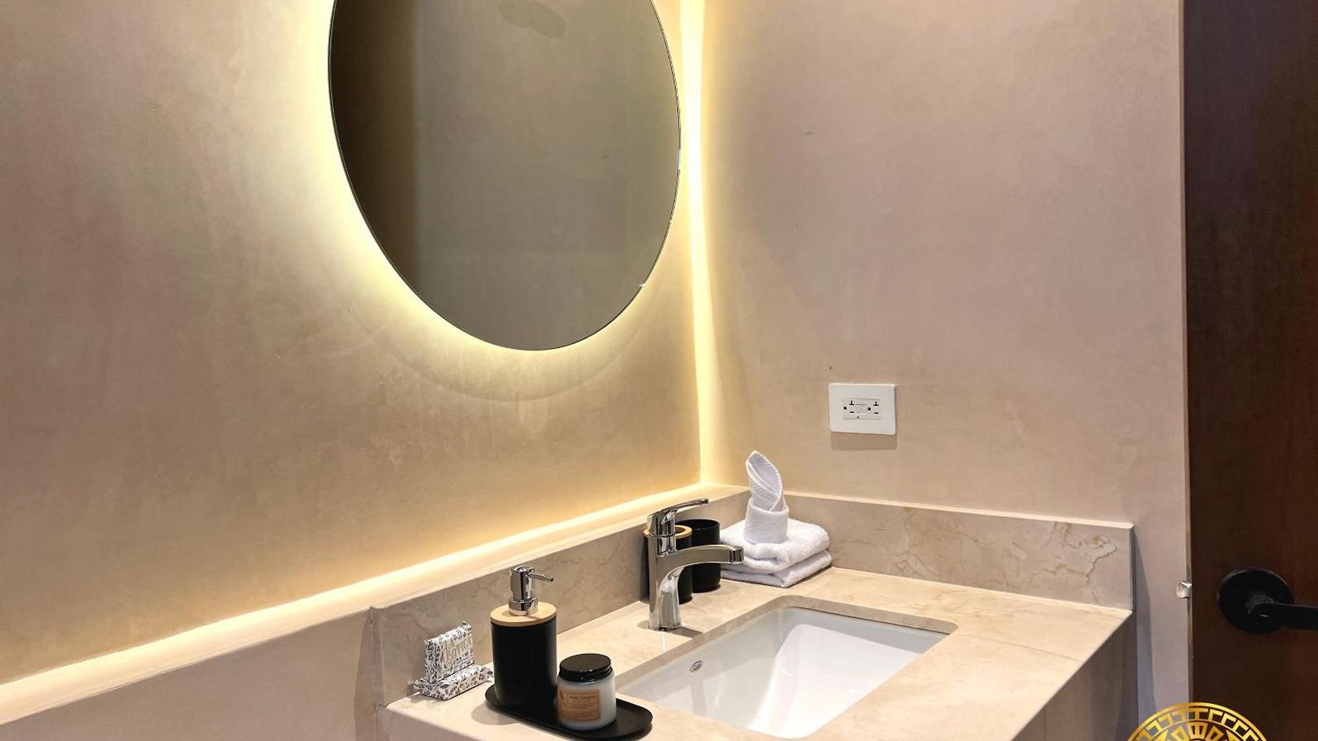 Peregrina 302c 1-bedroom Luxury