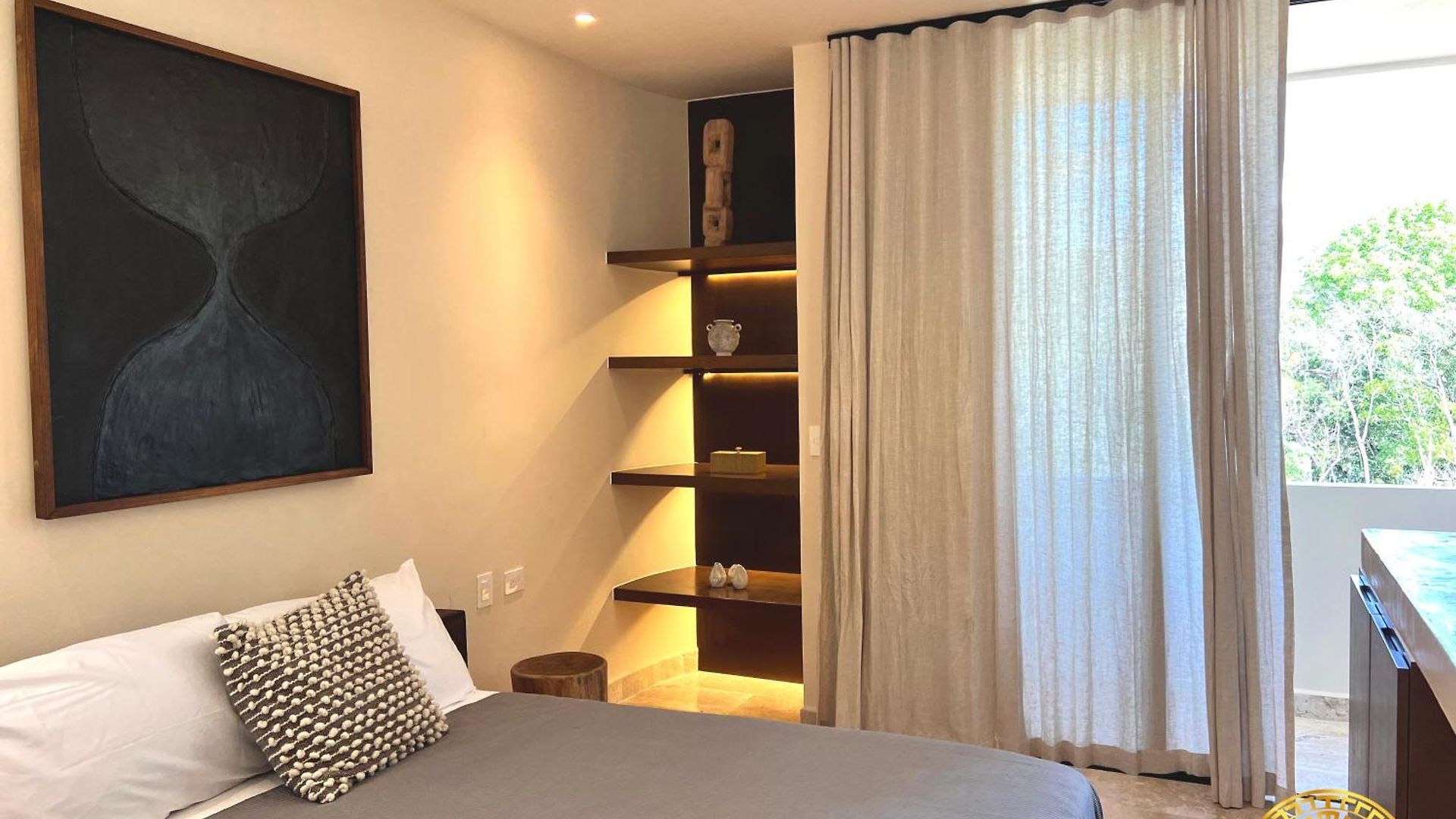 Apartment Peregrina 302c 1-bedroom Luxury