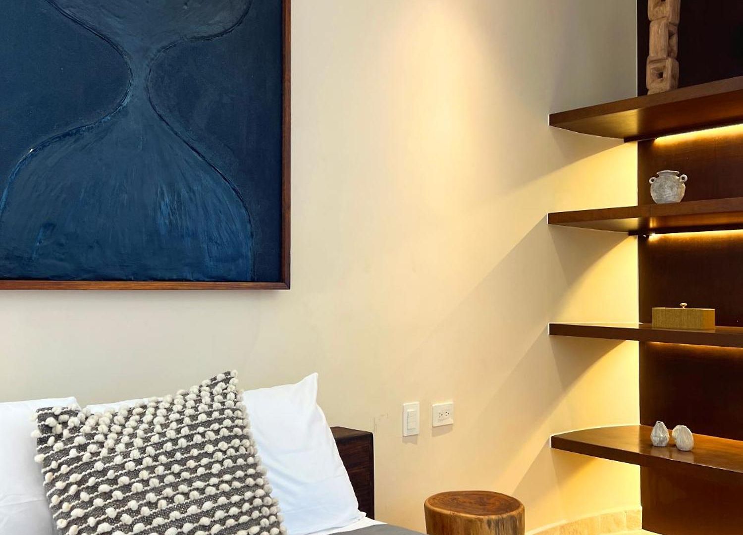 Peregrina 302c 1-bedroom Luxury
