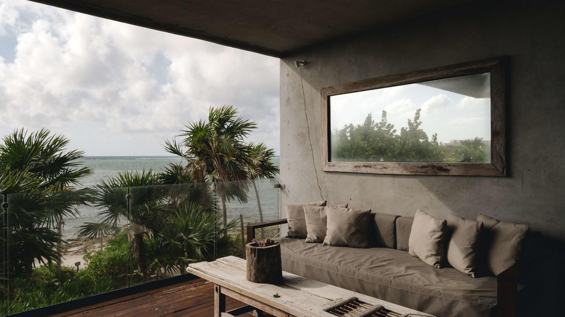 Beachfront 3br With Private Rooftop And Lounge Pool, Tankah Bay Apartment *