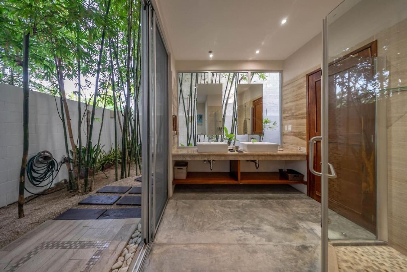 Cuatro Vientos Close To Shops Pool Up 12 Ppl Holiday home *