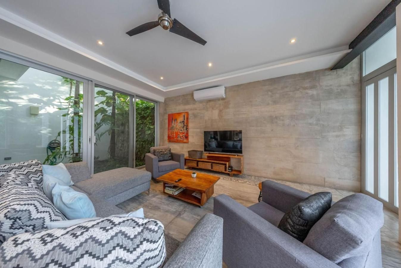 Holiday home Cuatro Vientos Close To Shops Pool Up 12 Ppl *