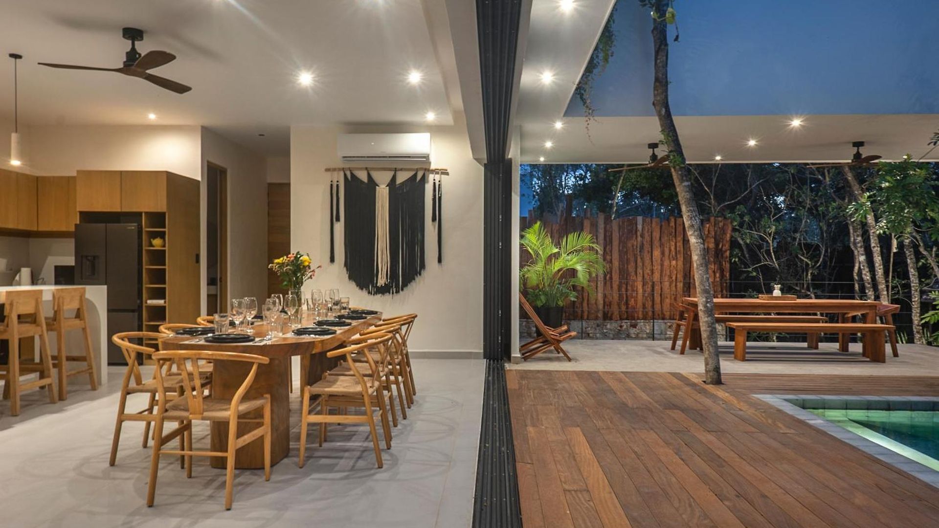 Casa Sabal - Luxury Villa, 5 Suites, Gated Community, Concierge Tulum