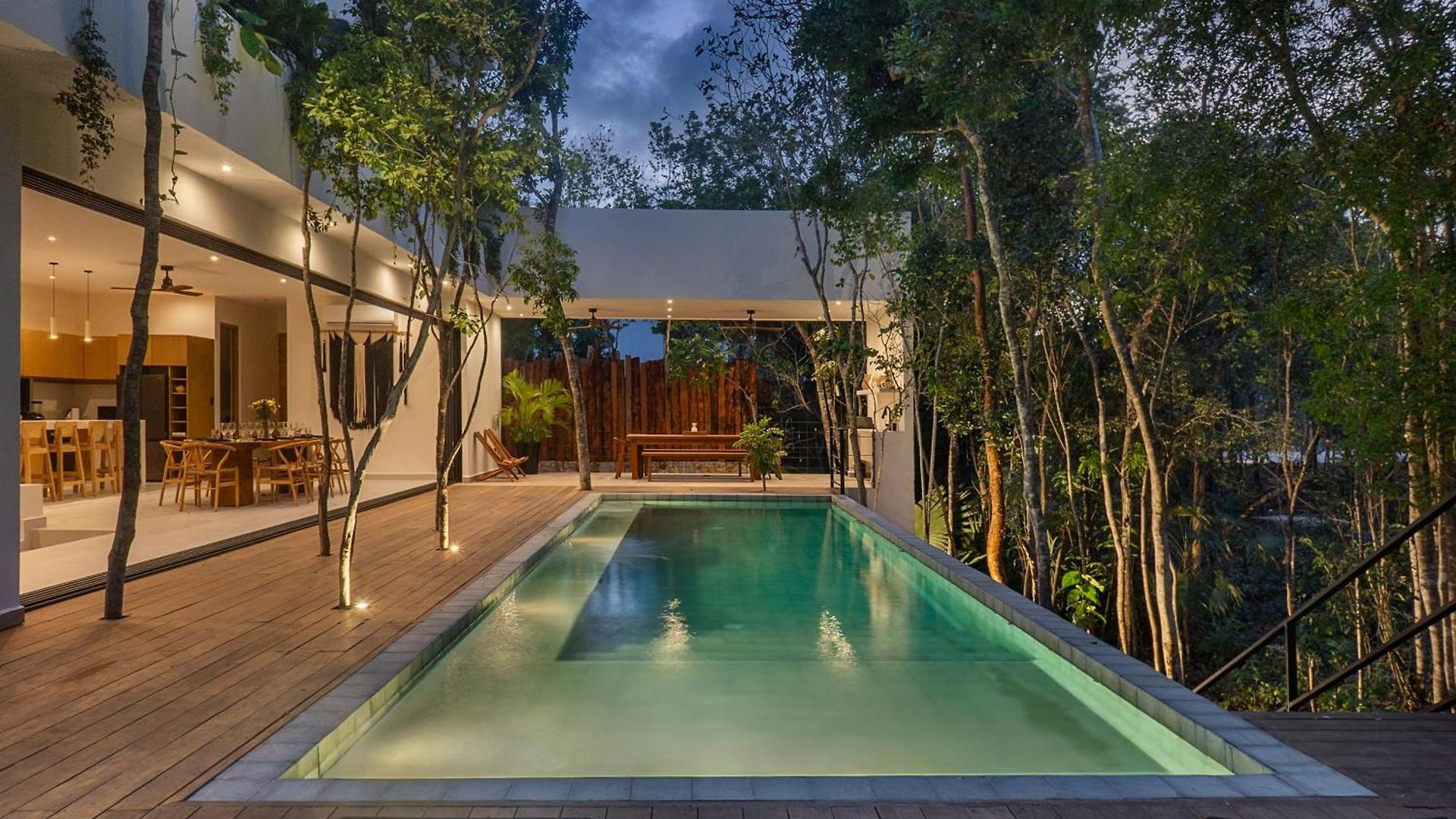 Casa Sabal - Luxury Villa, 5 Suites, Gated Community, Concierge Villa *