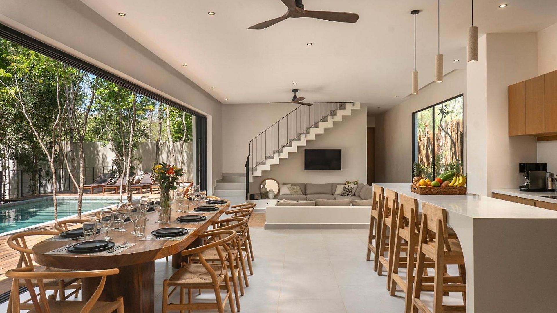 Casa Sabal - Luxury Villa, 5 Suites, Gated Community, Concierge Villa Tulum