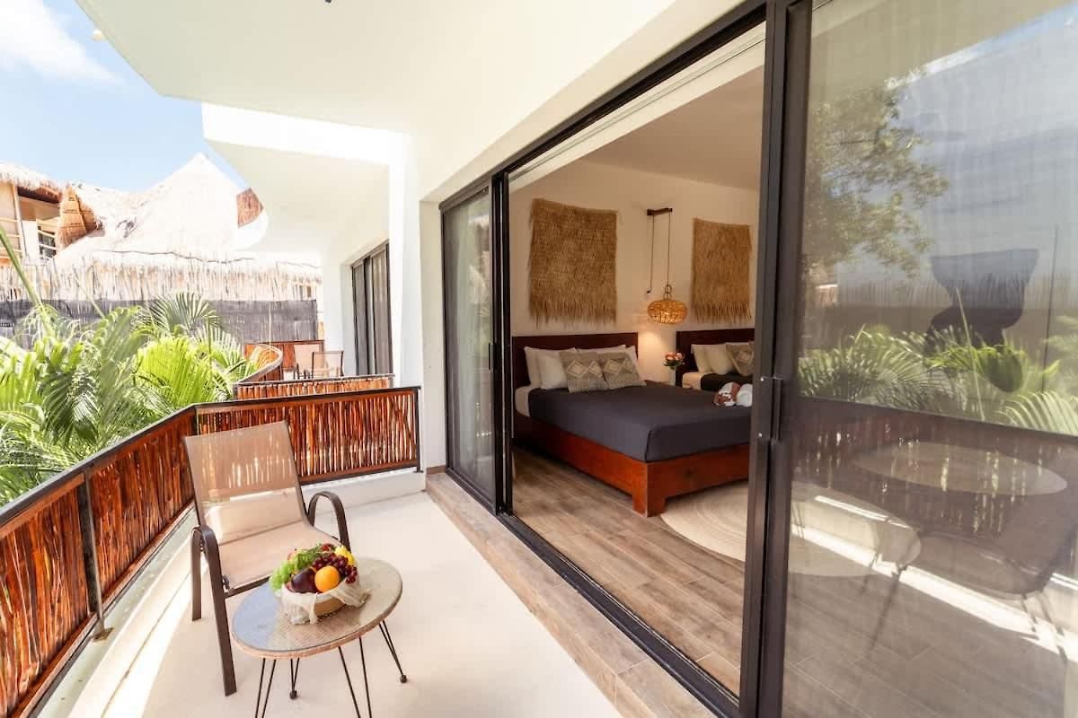 La Veleta - Jungle Gem - Pool View Inn Tulum