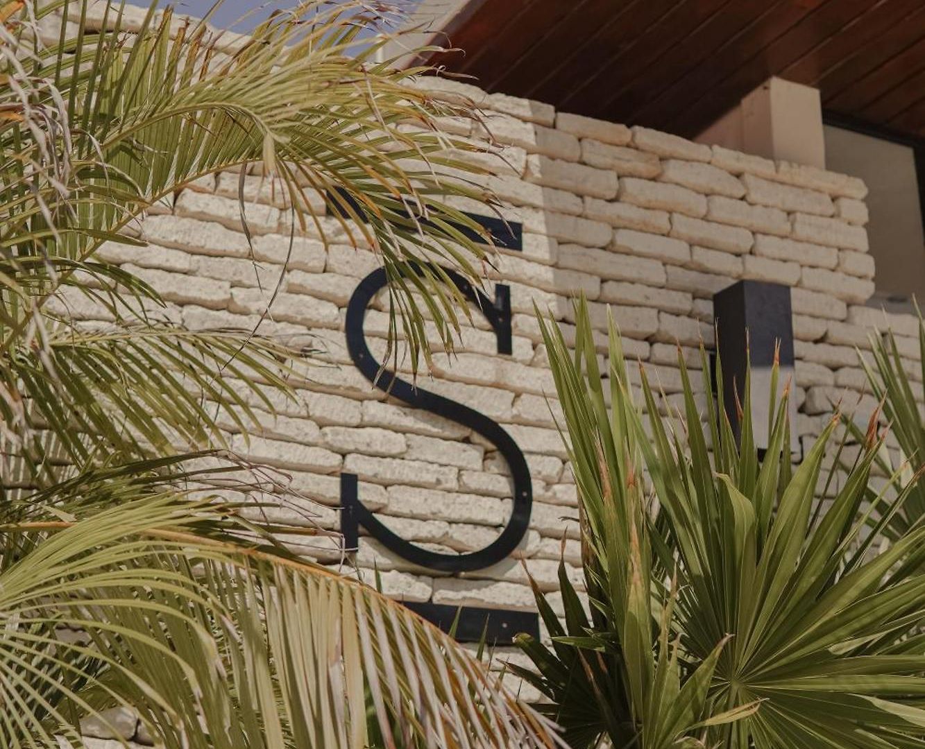 The Strabon Hotel