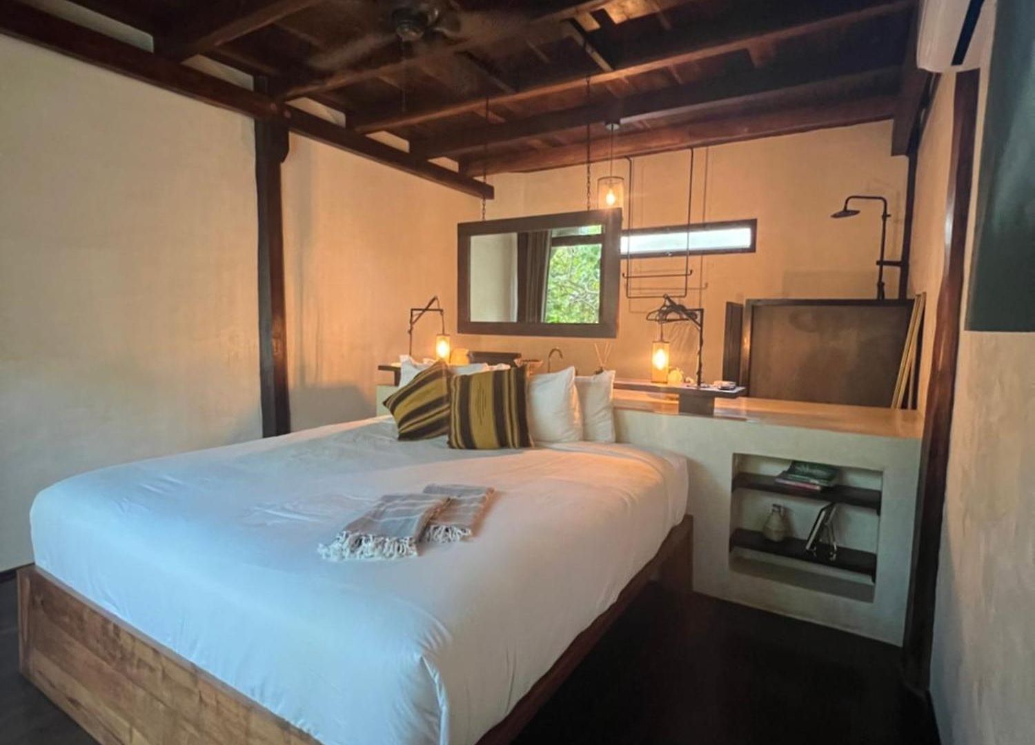 Libelula Beachfront 4*