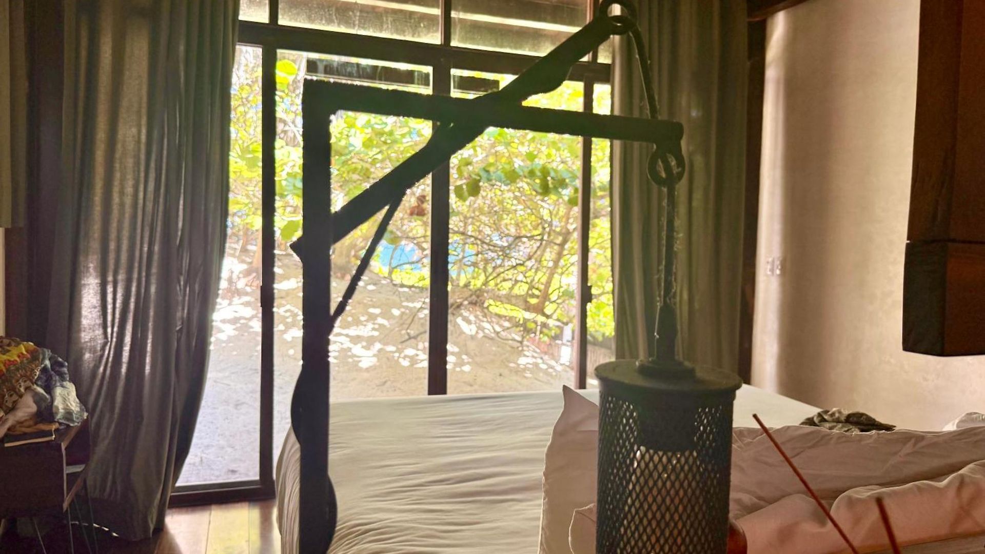 Libelula Beachfront Hotel