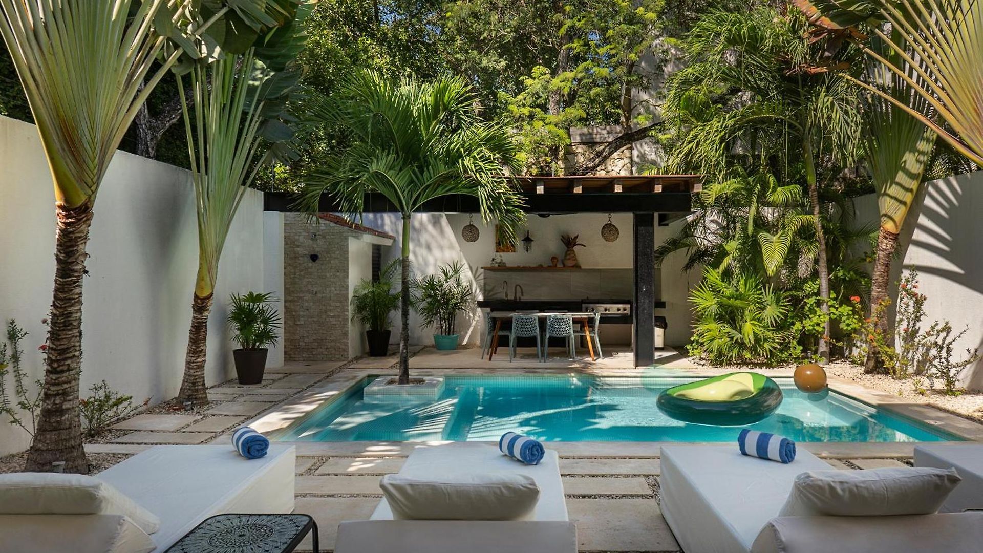 Wonderful Tropical 3br, Garden, Private Pool. Villa Tulum