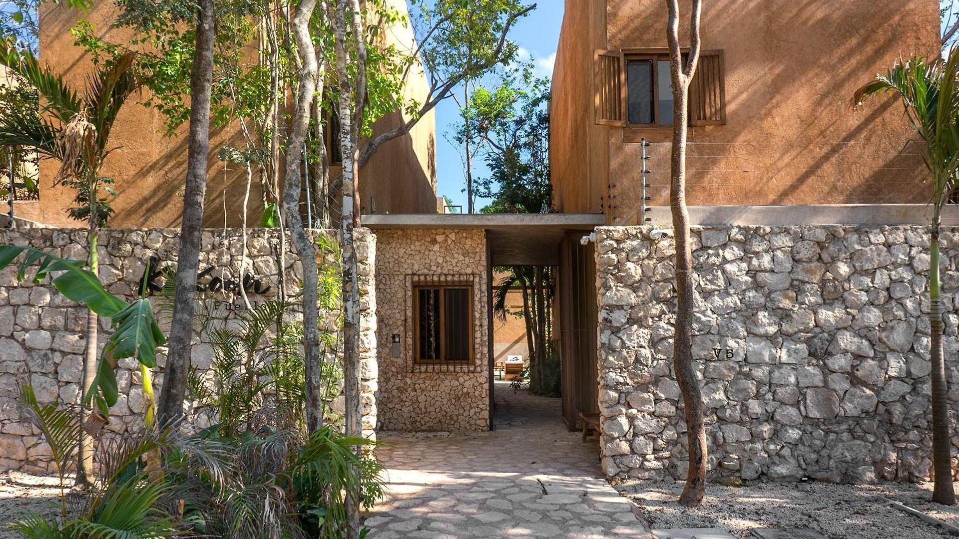 Сasa de vacaciones 3br In Gated Community With Private Rooftop Plunge Pool, Grill & Shared Pool *