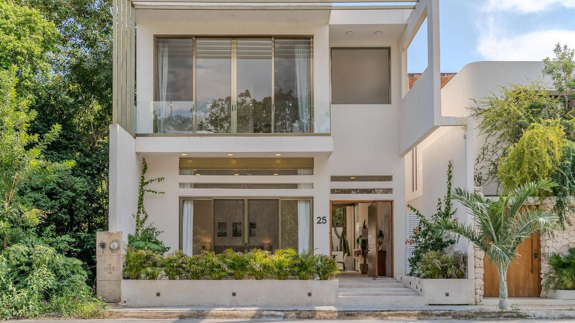 Villa Tulipan Modern 4 Bedroom 4 Bathroom And Private Pool