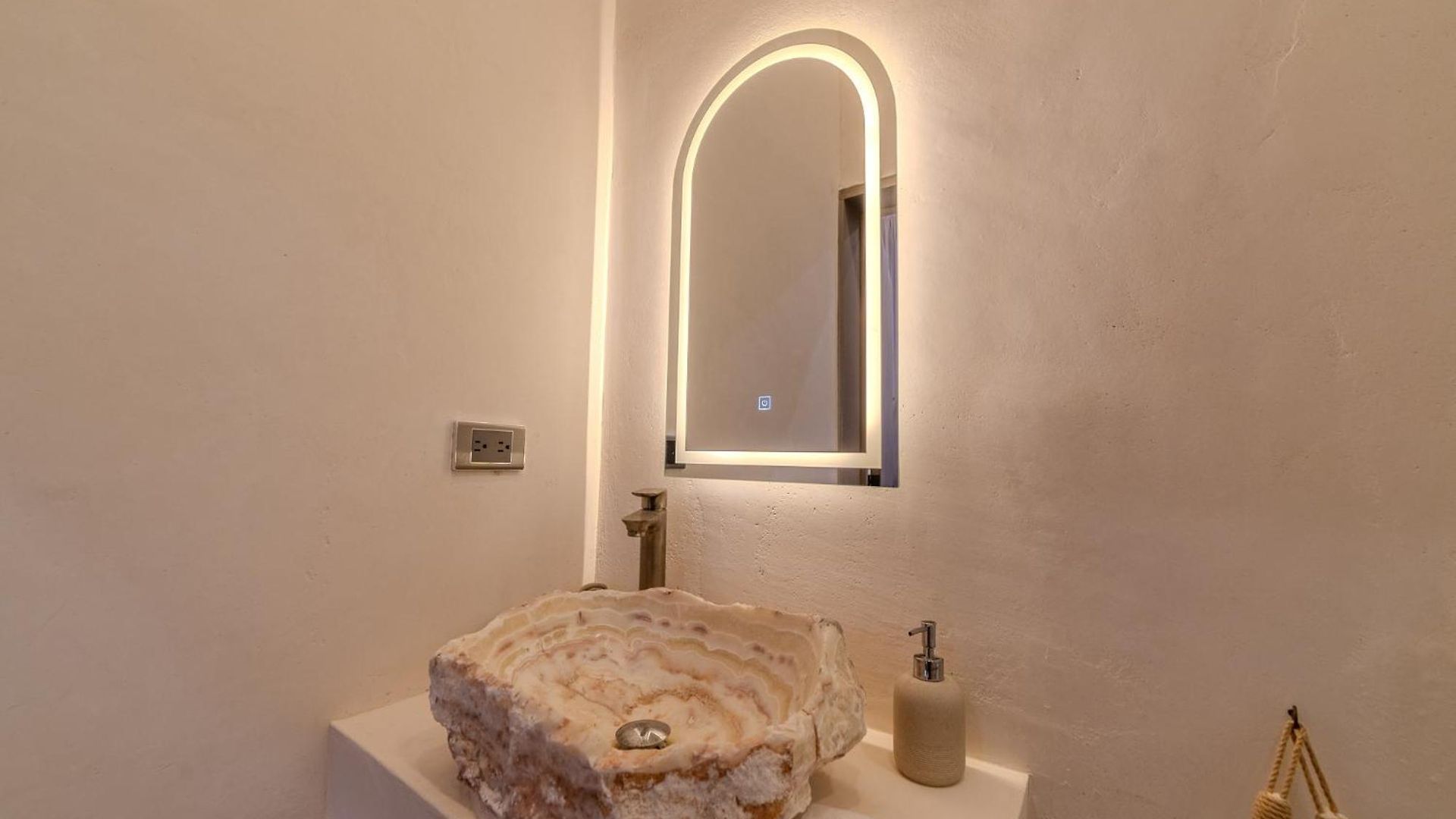 Tulipan Modern 4 Bedroom 4 Bathroom And Private Pool Villa
