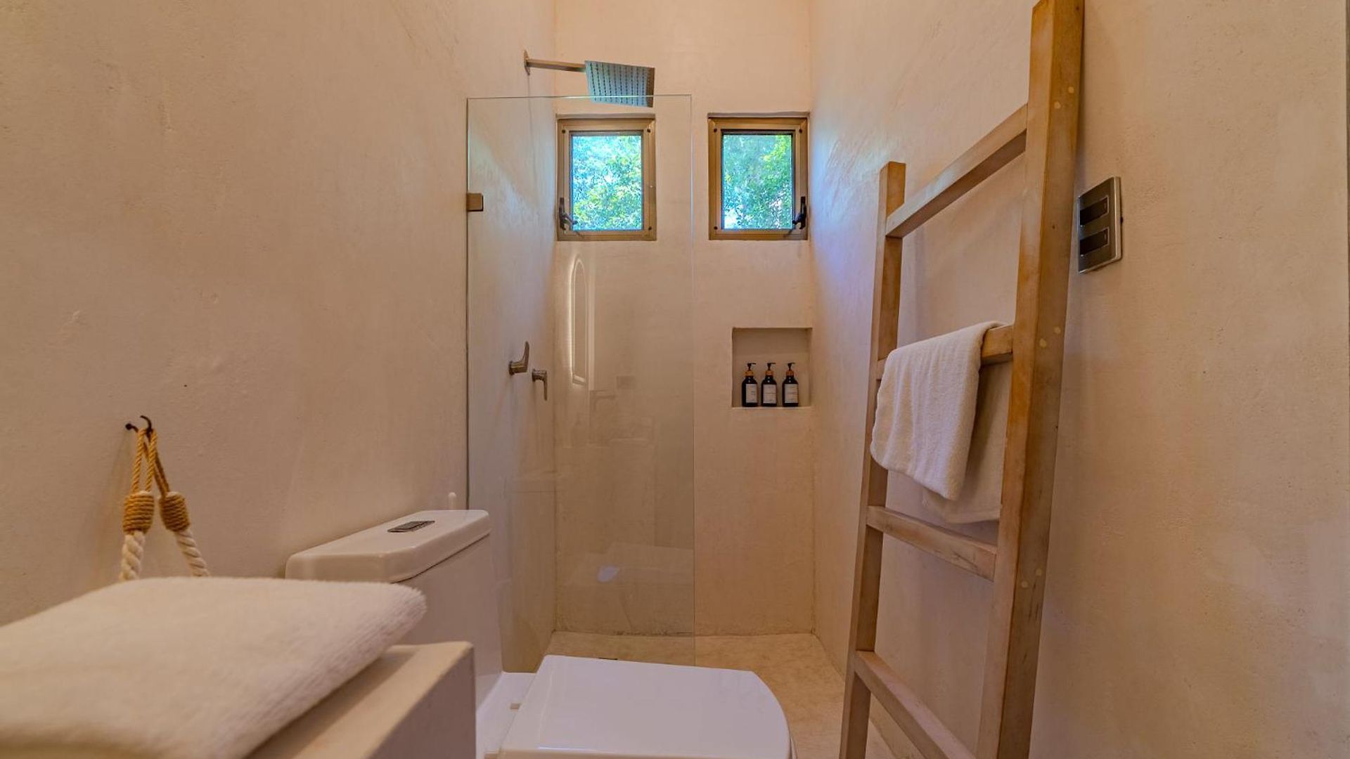 Tulipan Modern 4 Bedroom 4 Bathroom And Private Pool Villa *