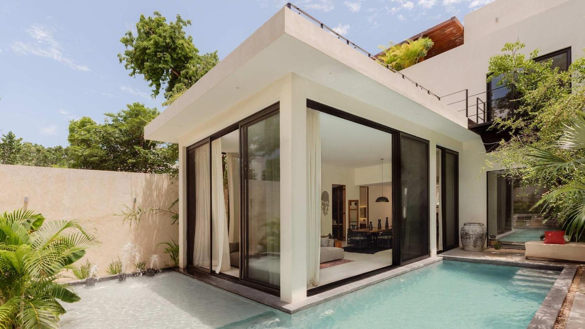 Casa Manati Modern Mansion With Pool