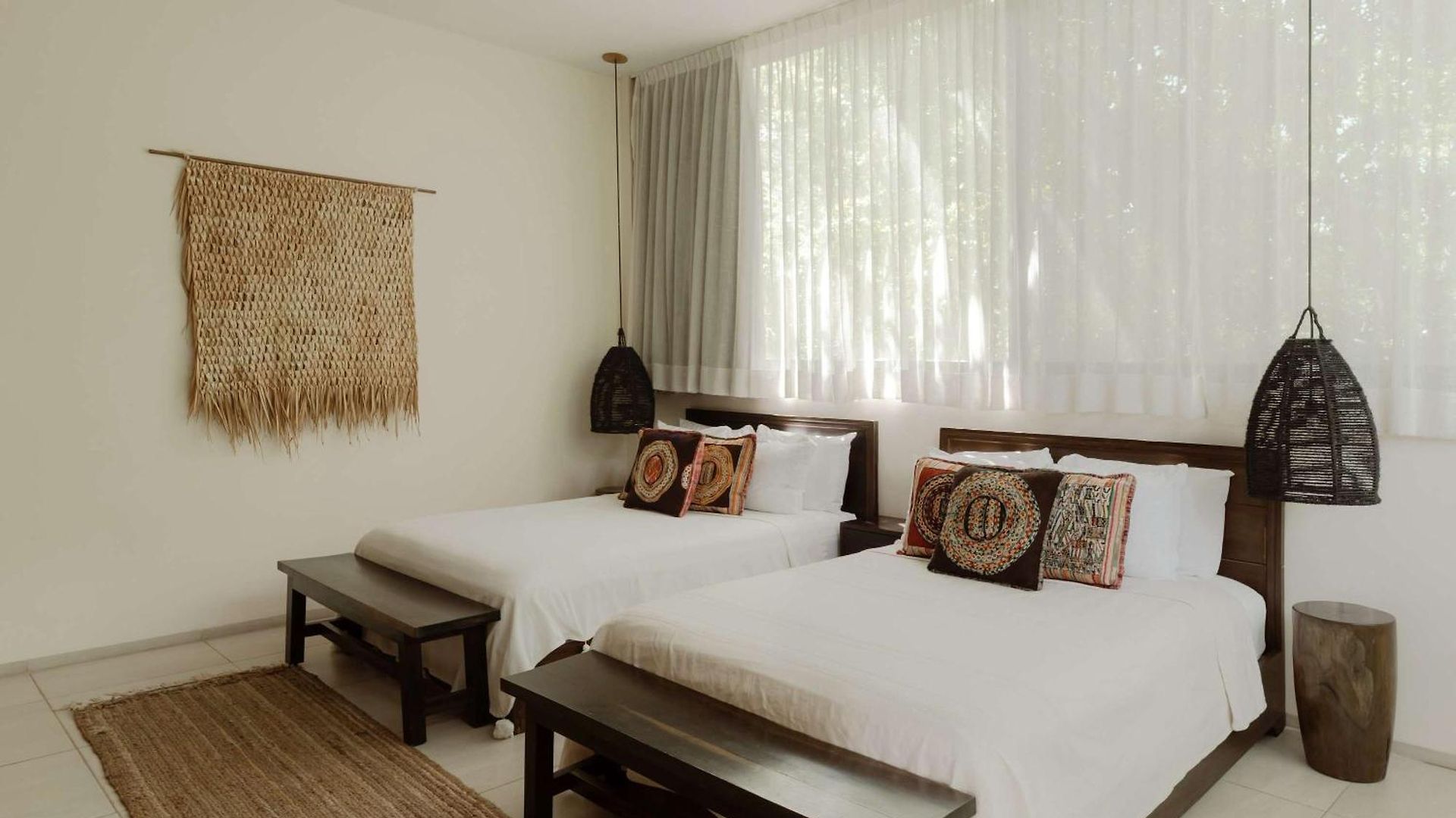 Casa Manati Modern Mansion With Pool