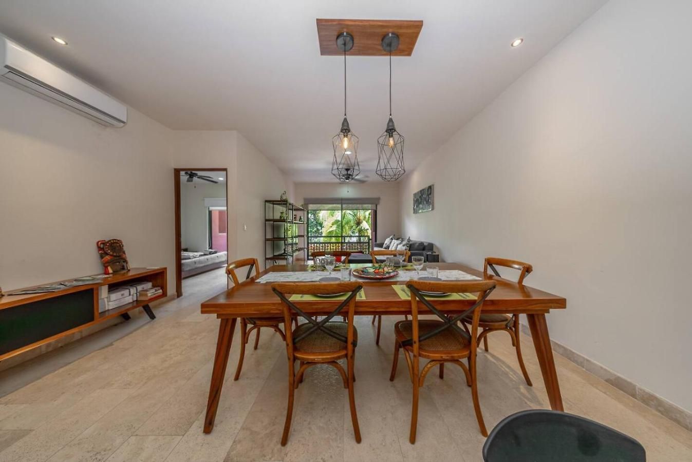 Spacious 2br With Pool And Private Balcony