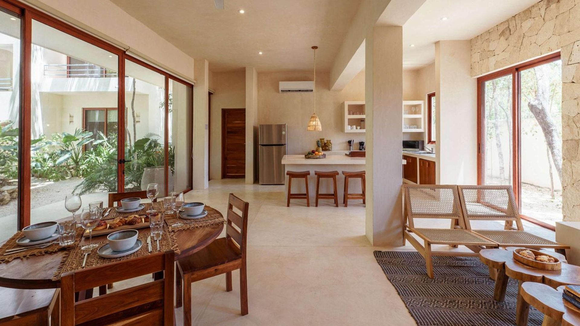 Ahal Holistika 3br Ground-floor Jungle Oasis With Plunge Pool *