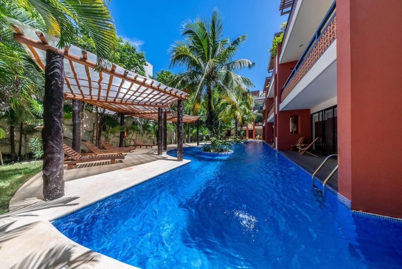 Spacious 2br With Pool And Private Balcony Tulum