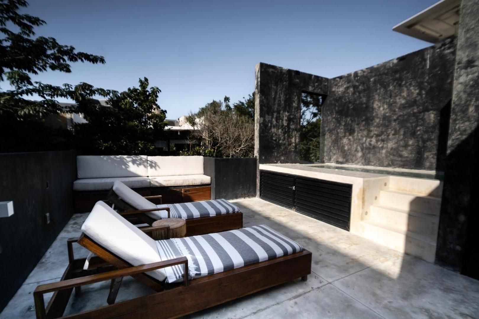 Villa Luxury Trio Villas, 7 Pools, 12 Brs, 32 Pax Tulum