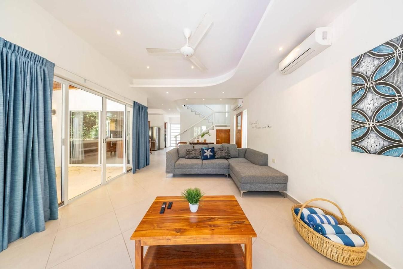 Villa Casa Kinam Chic 4br W Pool In La Veleta *