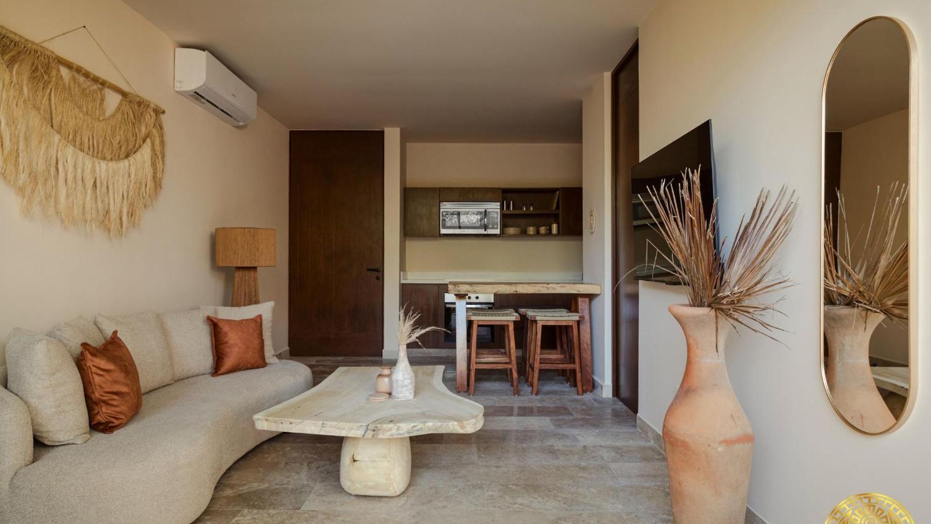 Peregrina Lux Tulum
