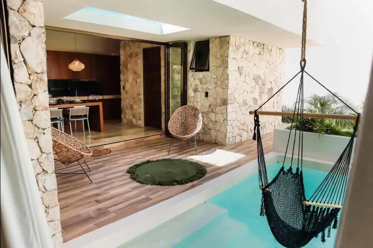 Villa Huge 10br Luxury Complex With Private Pool & Serene Setting *