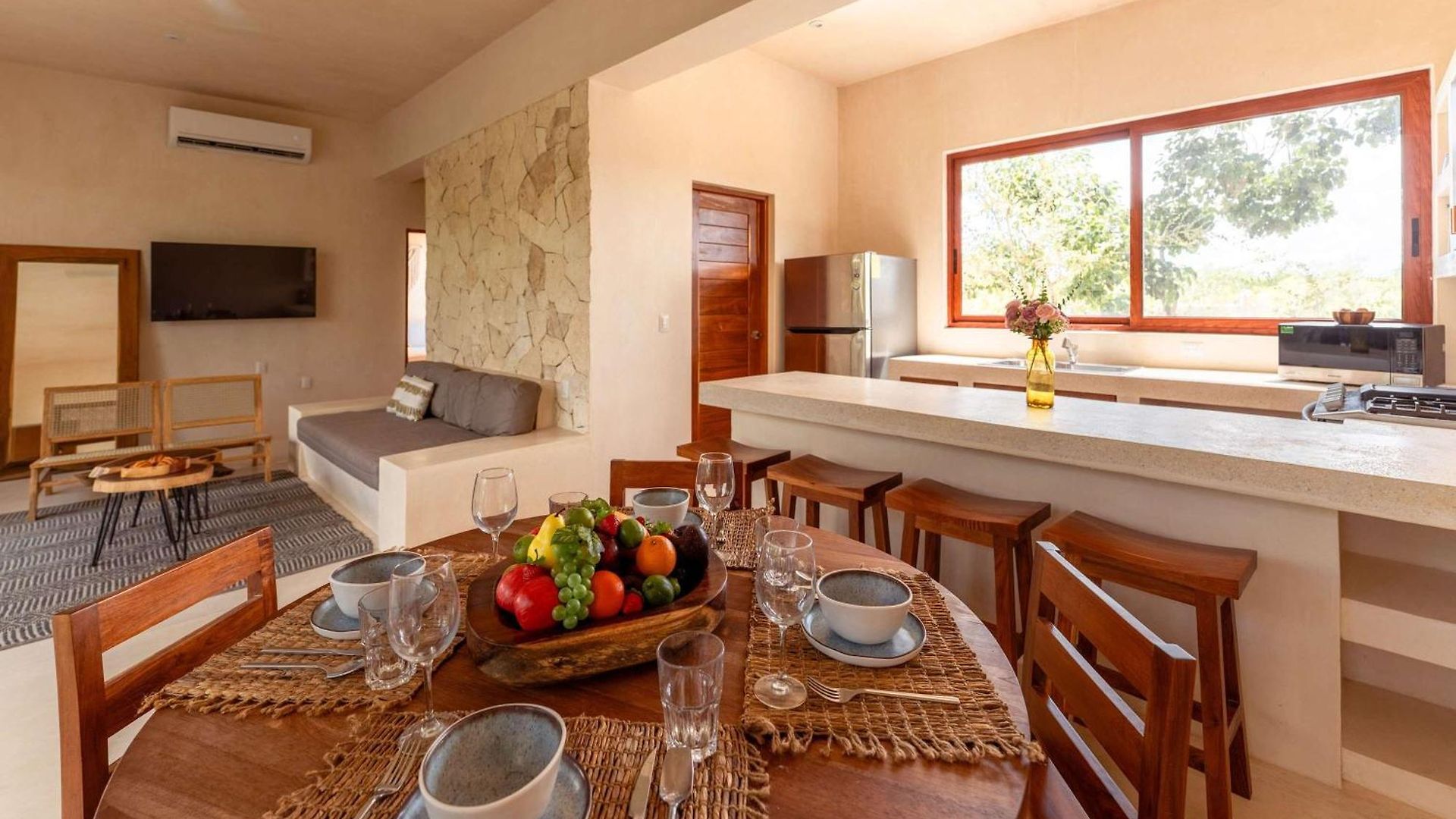 Ahal Luxe 3br Penthouse Haven With Private Rooftop Pool & Plunge Pool *