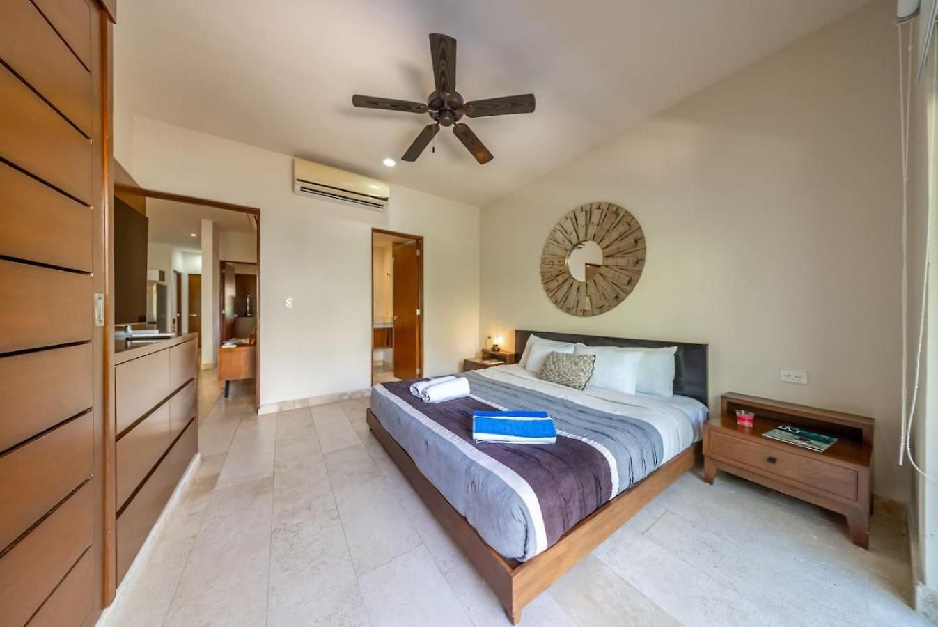 Holiday home Spacious 2br With Pool And Private Balcony
