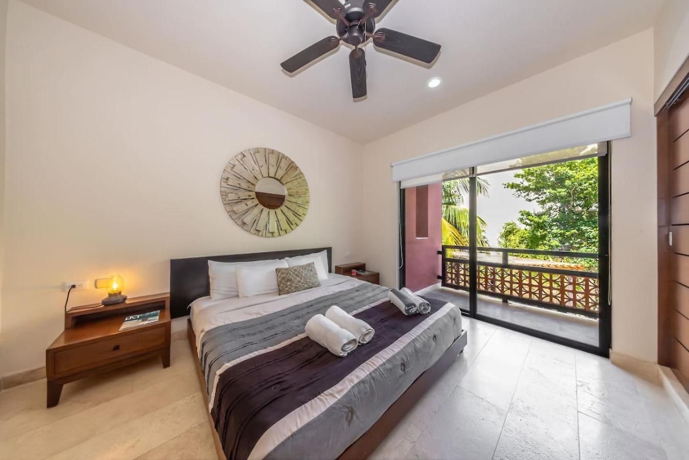 Spacious 2br With Pool And Private Balcony Holiday home