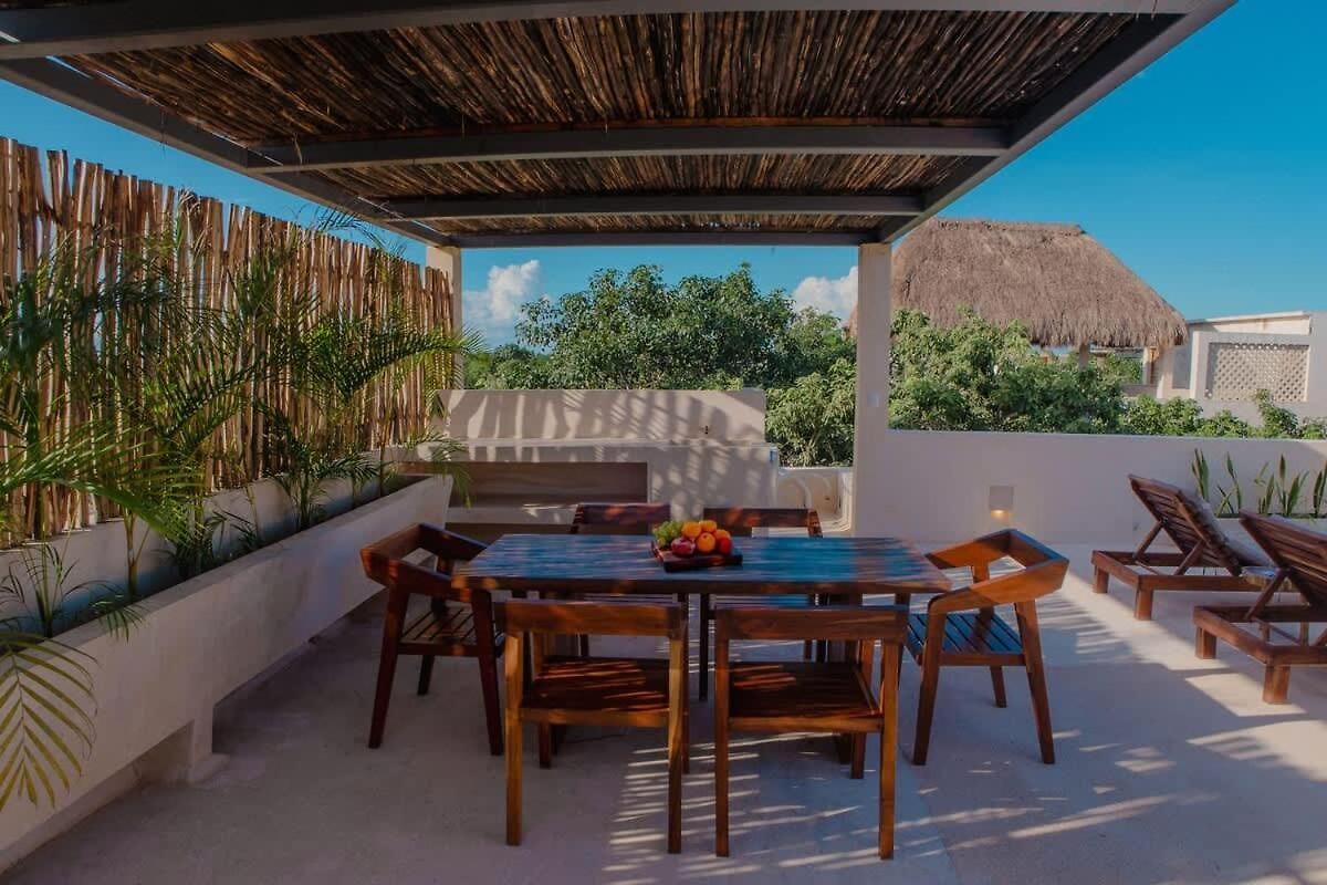 Holiday home Elegant 3br Penthouse Haven With Private Rooftop Pool & Jungle Views *