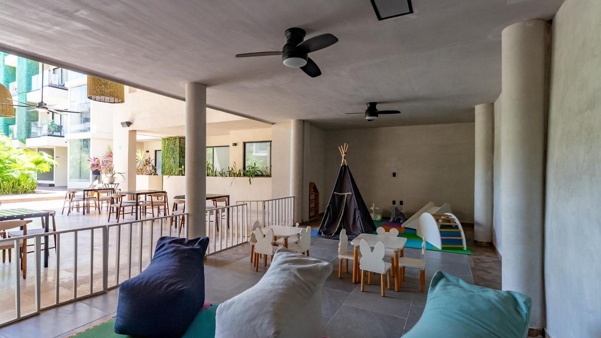 Aparthotel Bakal 4*