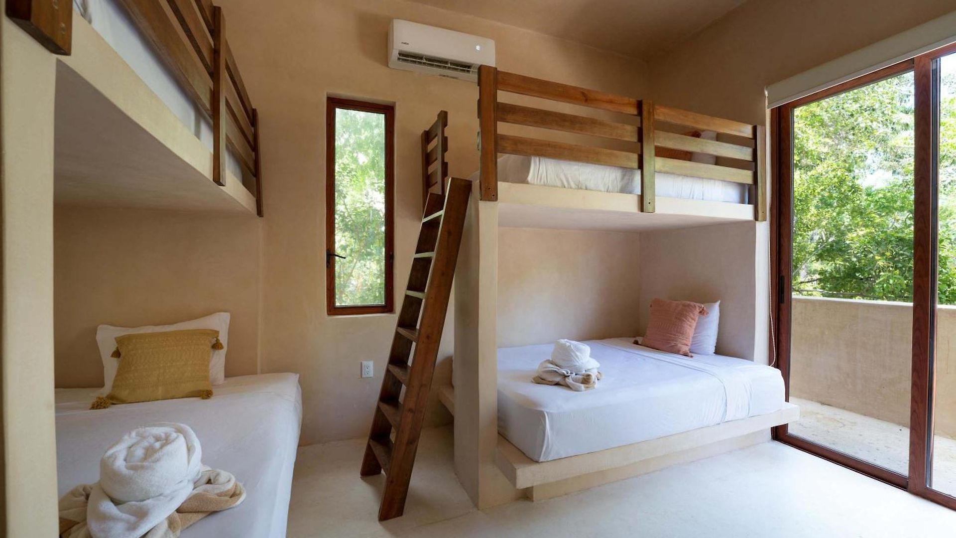 Stylish 3br Ahal With Pool In Holistika * Tulum