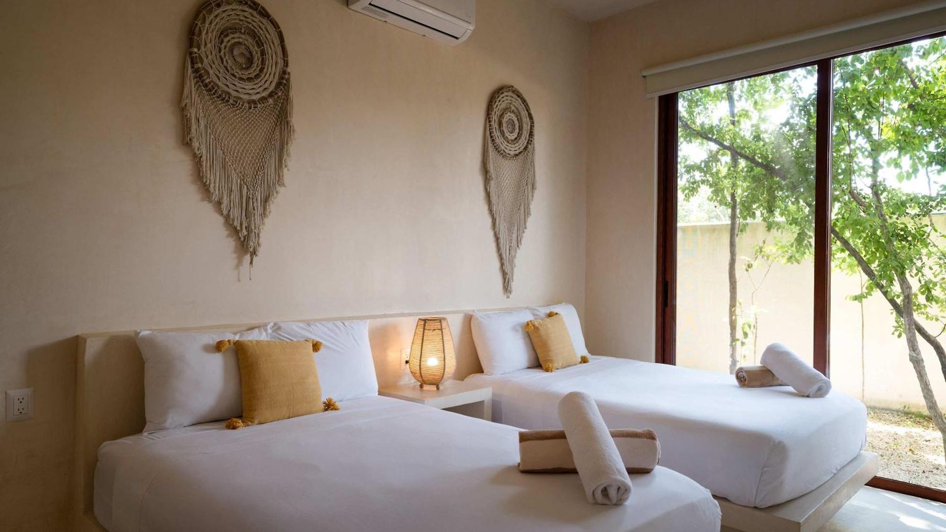 Luxe Ground-floor 3br Jungle Retreat With Plunge Pool