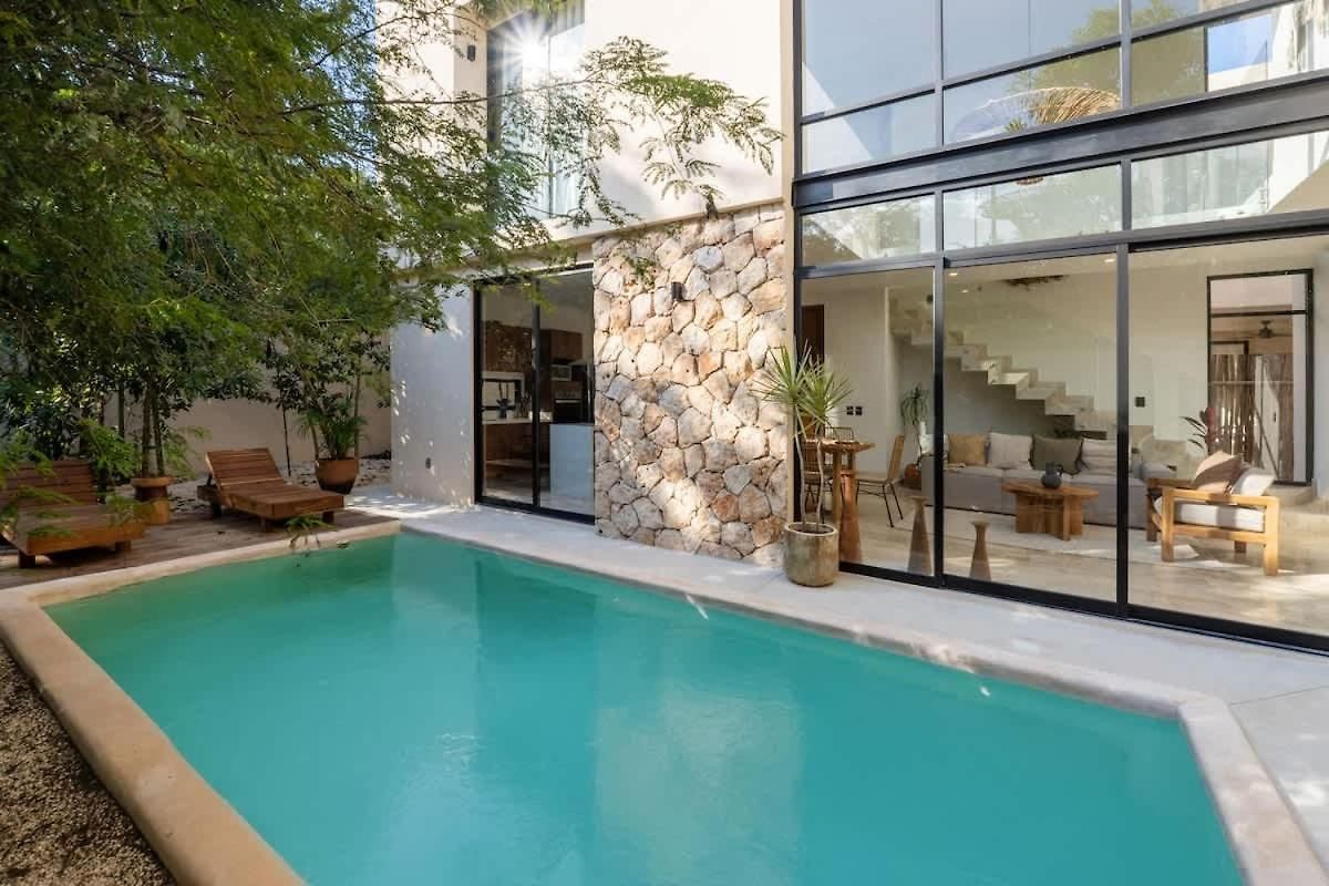 4br Modern Luxury With Private Pool & Concierge Service In Villa *