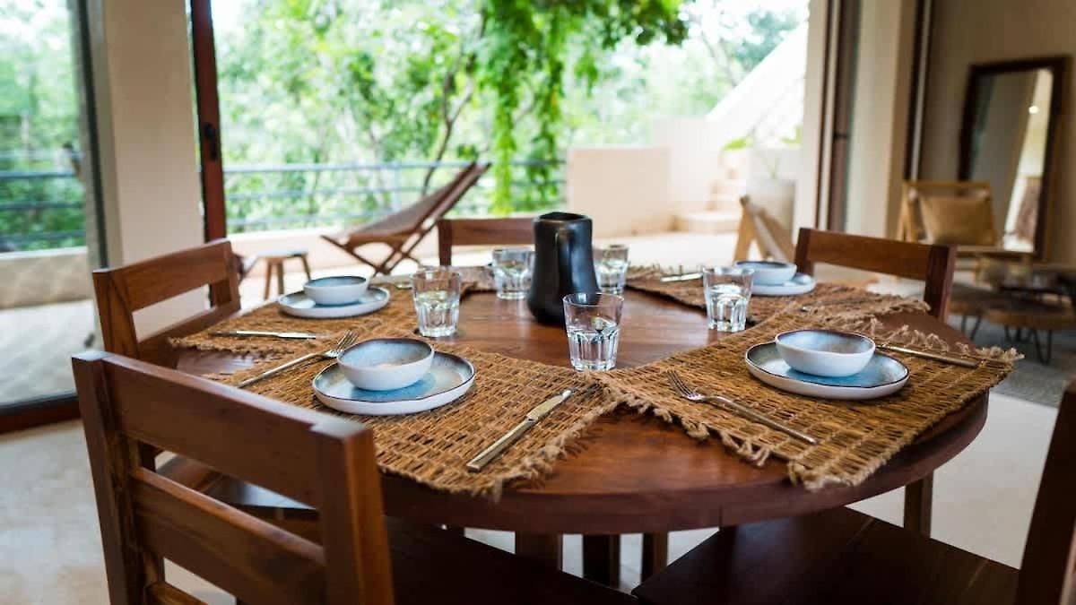 Elegant 3br Penthouse Haven With Private Rooftop Pool & Jungle Views Holiday home